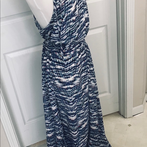 City Chic Maxi Halter Dress - Picture 4 of 7